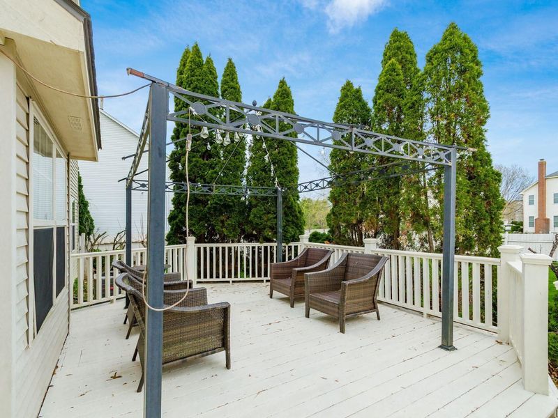 8133 Dunaway Lane, Westerville, OH 43082 Photo 4