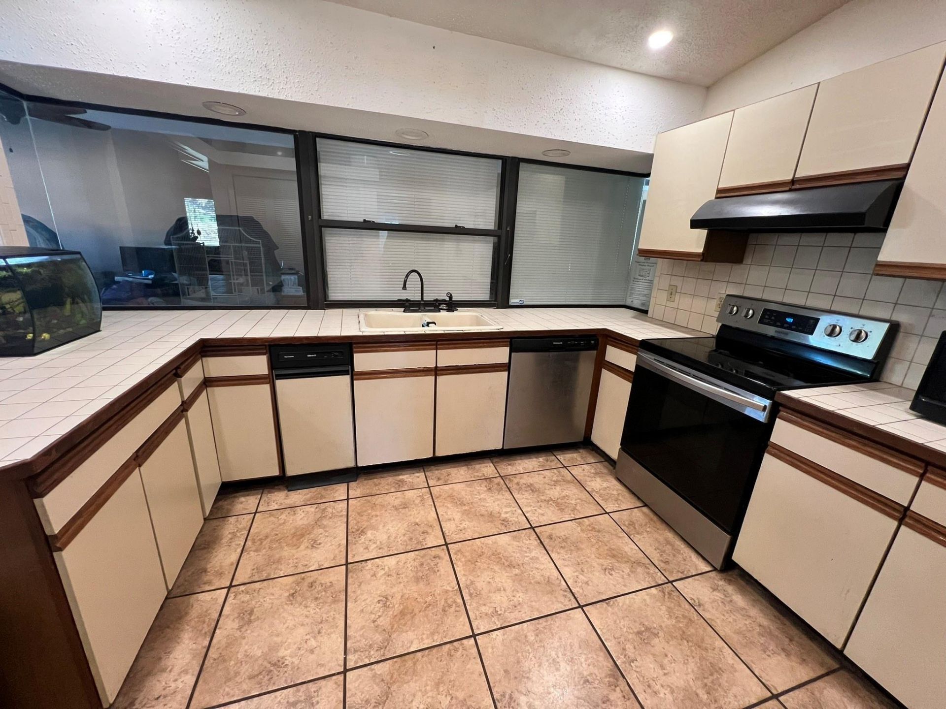 538 NW Placid Ave, Port Saint Lucie, FL 34983 Photo