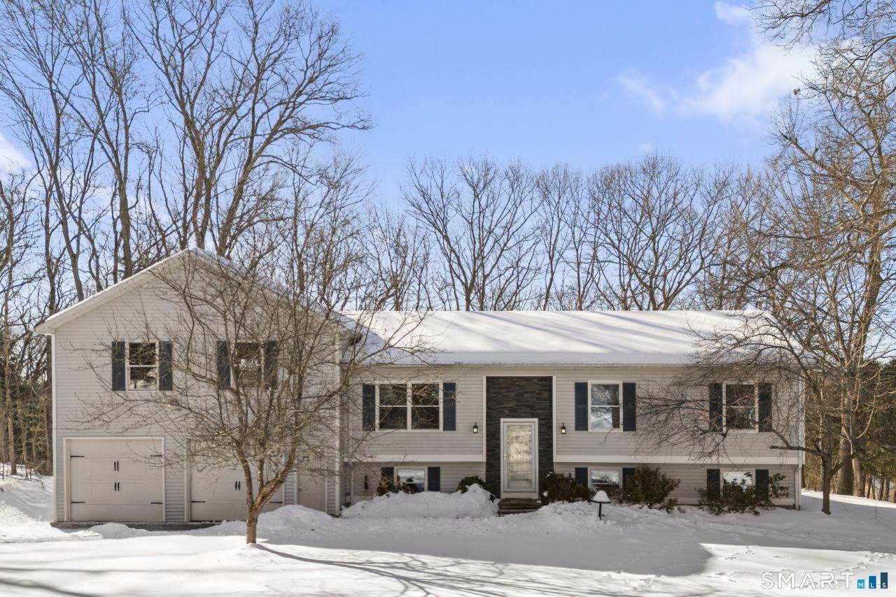 23 Versailles, Lisbon, CT 06351 Main Photo