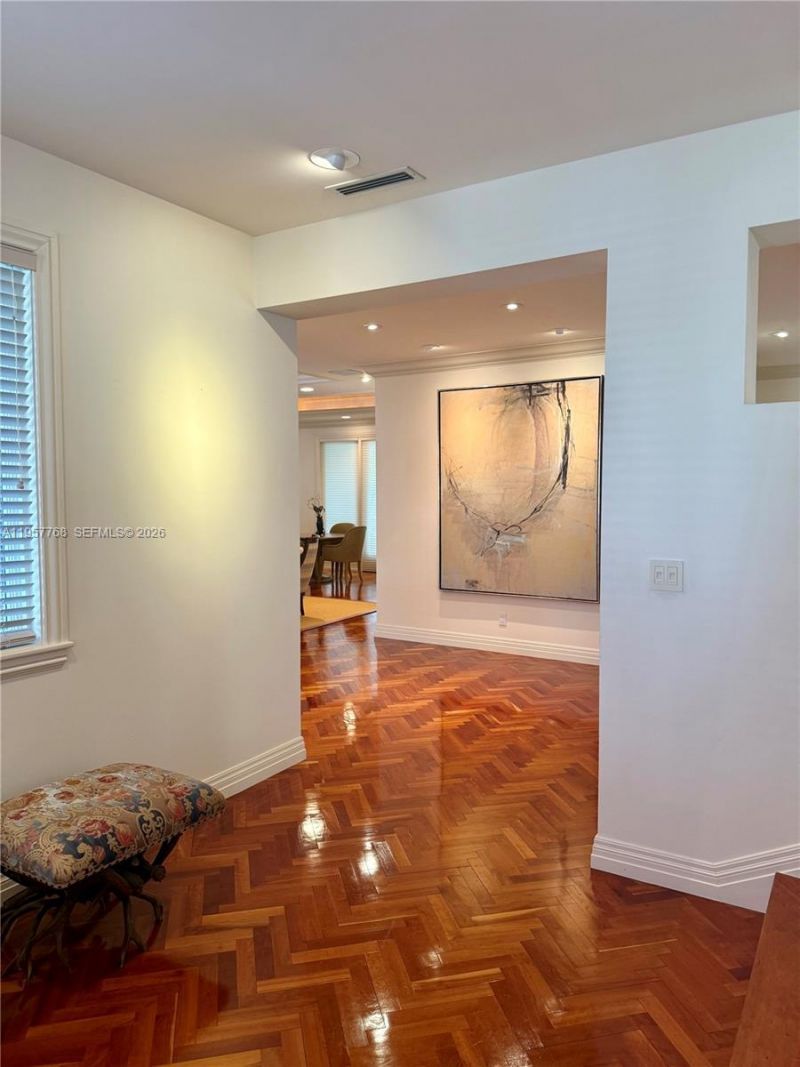 3508 Bayshore Villas Dr, Miami, FL 33133 Photo