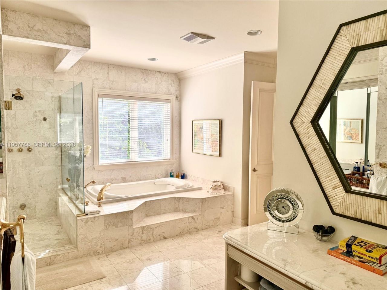 3508 Bayshore Villas Dr, Miami, FL 33133 Photo