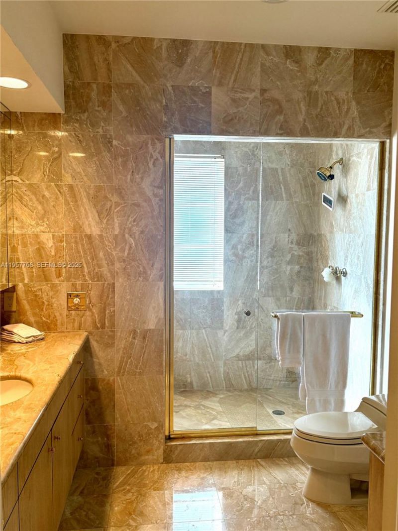 3508 Bayshore Villas Dr, Miami, FL 33133 Photo