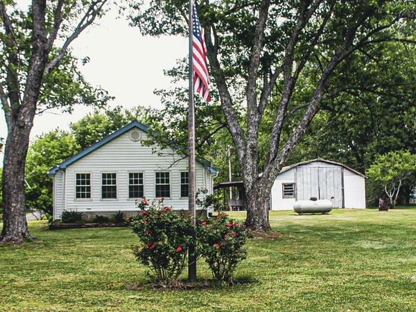 102 SW 1st Street, Sylvania, AL 35988