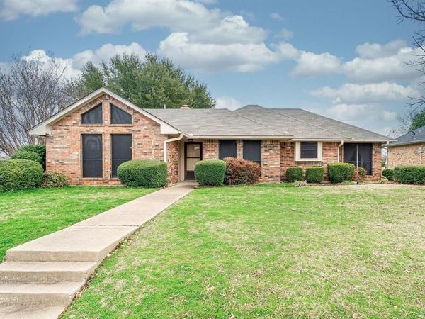 1612 Valencia Drive, Plano, TX 75074