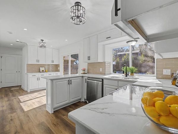 5956 Hilltop Drive, Watauga, TX 76148