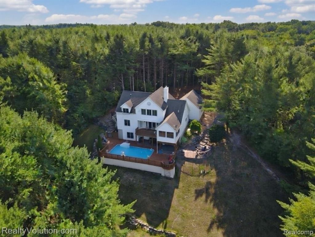 3597 Lippincott Road, Elba Township, MI 48446 Main Photo