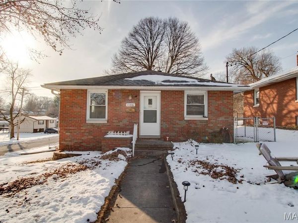 1106 Beaumont Street, Alton, IL 62002