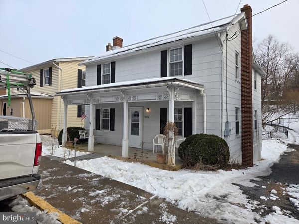 3504 N MAIN STREET, TOMS BROOK, VA 22660