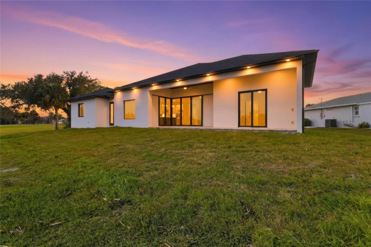 17 Long Meadow Road, Rotonda West, FL 33947 Photo