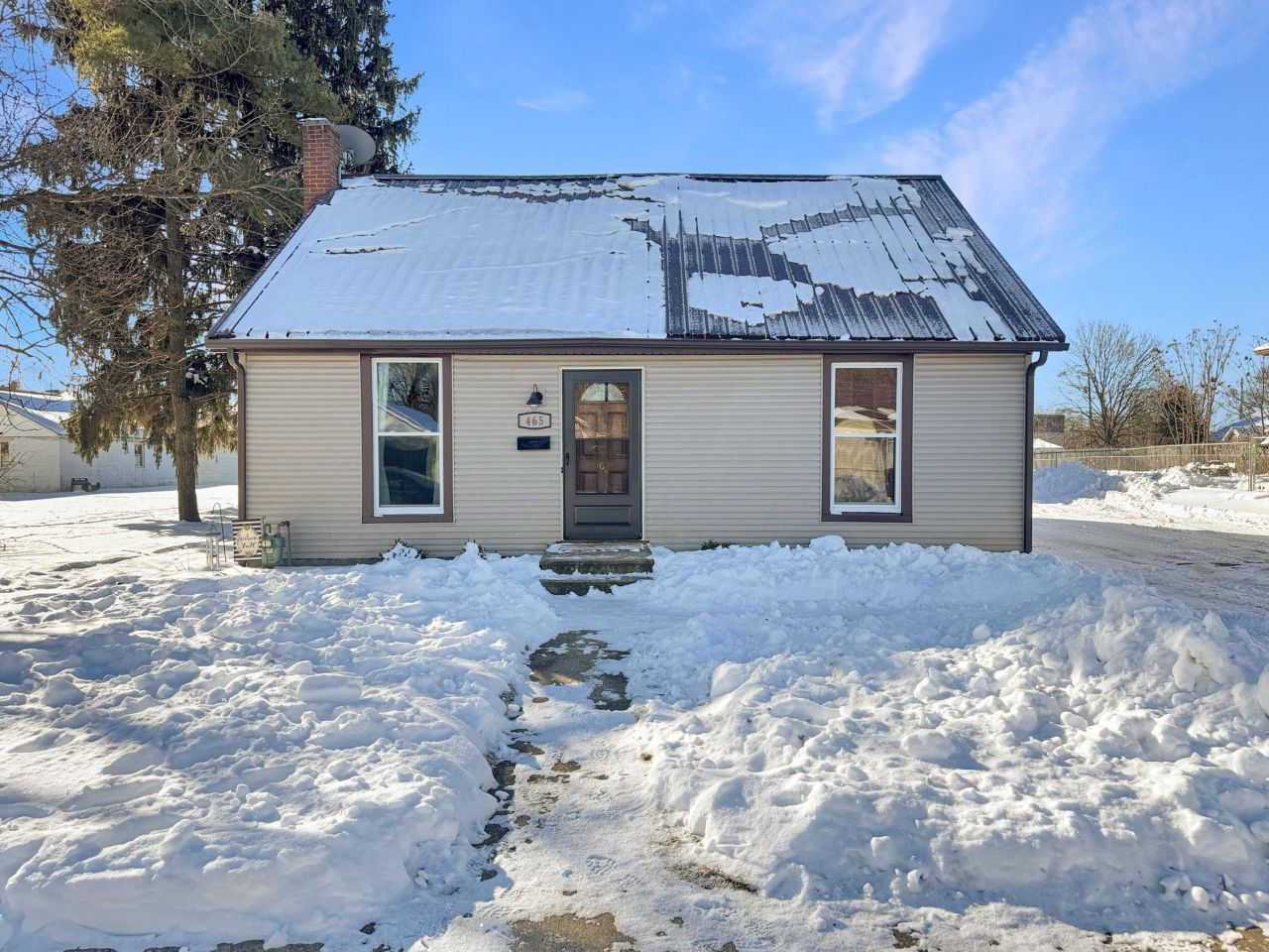 465 Gwynne Street, Urbana, OH 43078 Main Photo