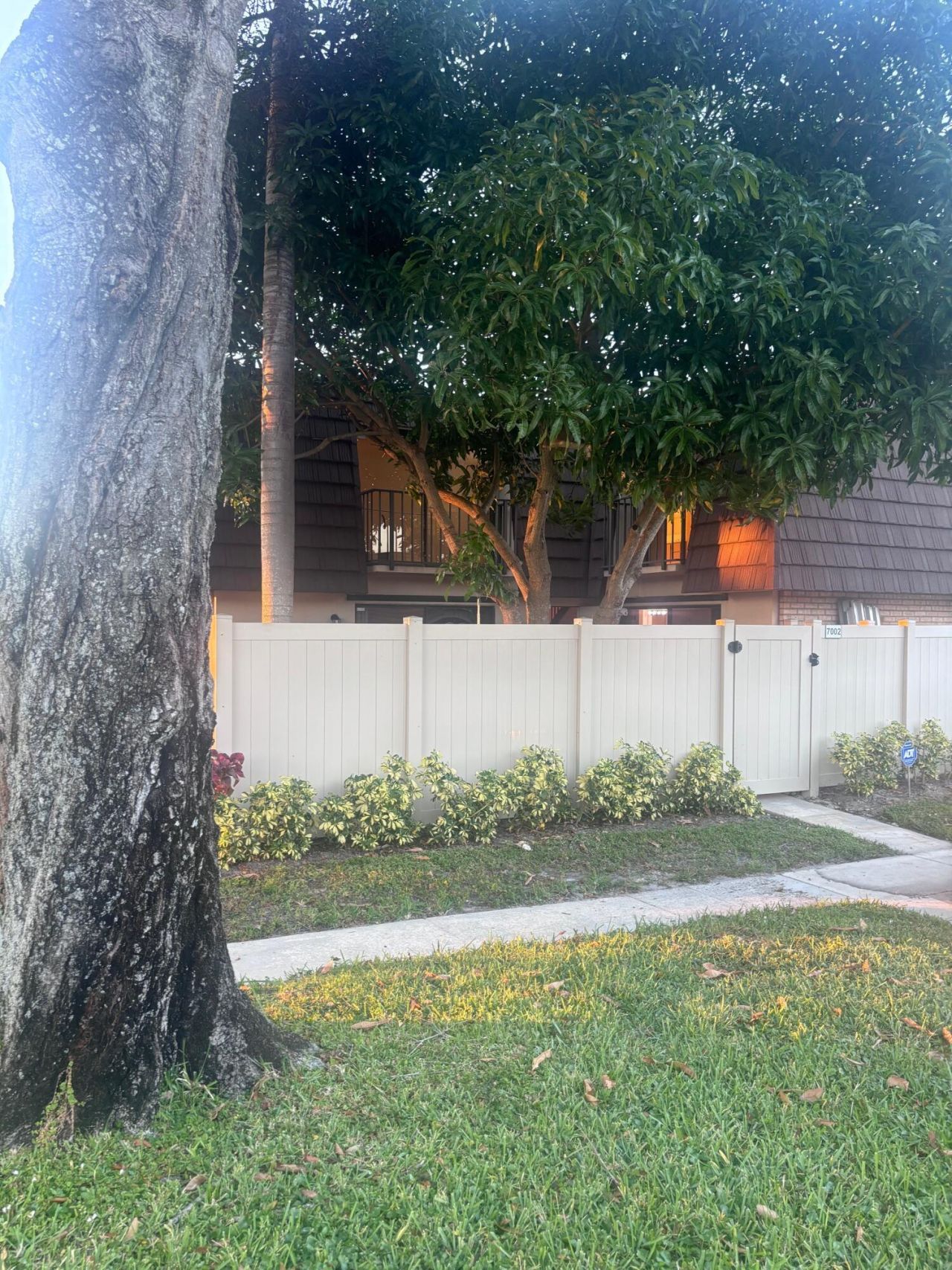 7002 70th Way, West Palm Beach, FL 33407 Photo