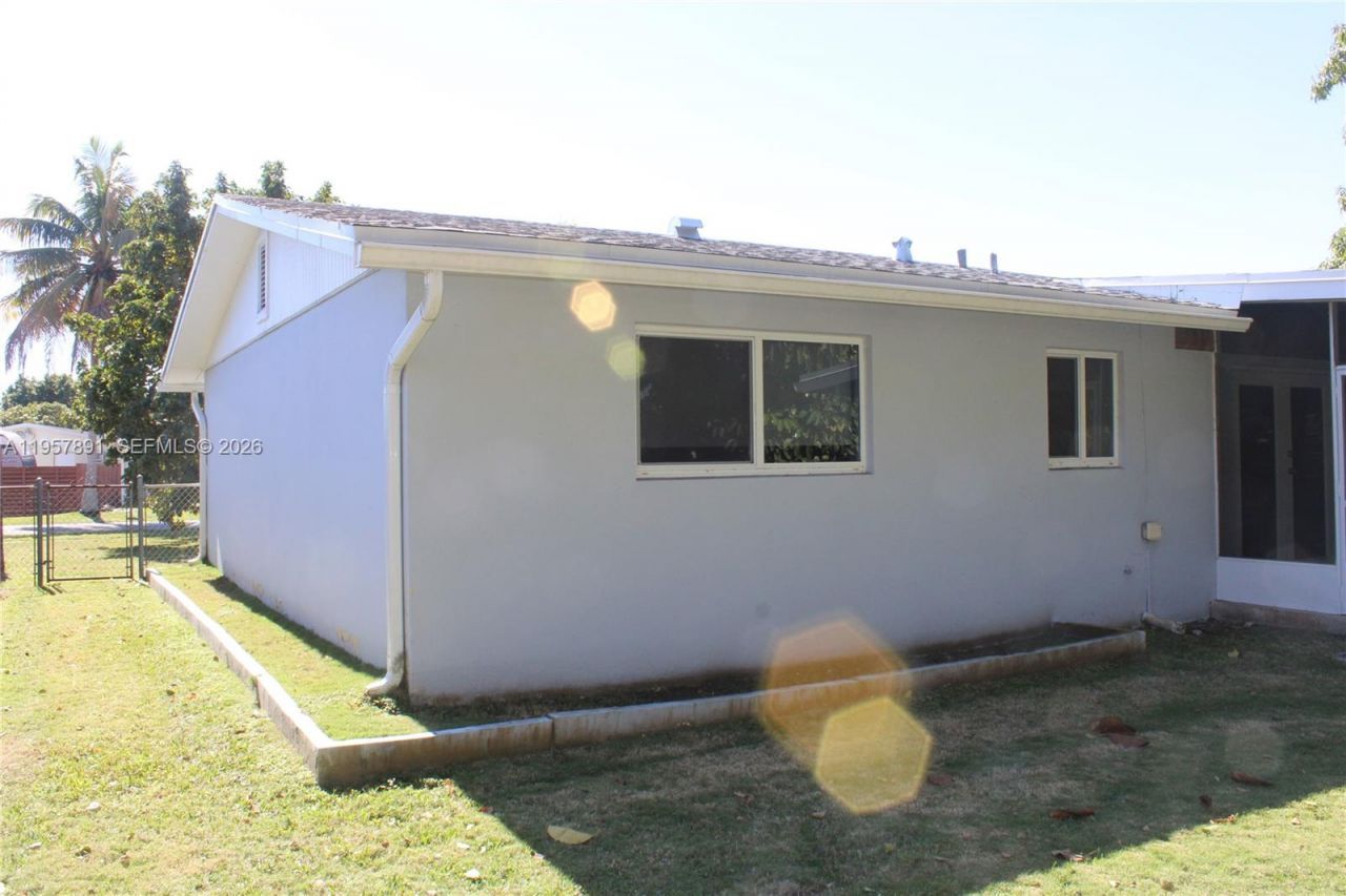 12965 SW 76th Ter , Miami, FL 33183 Photo