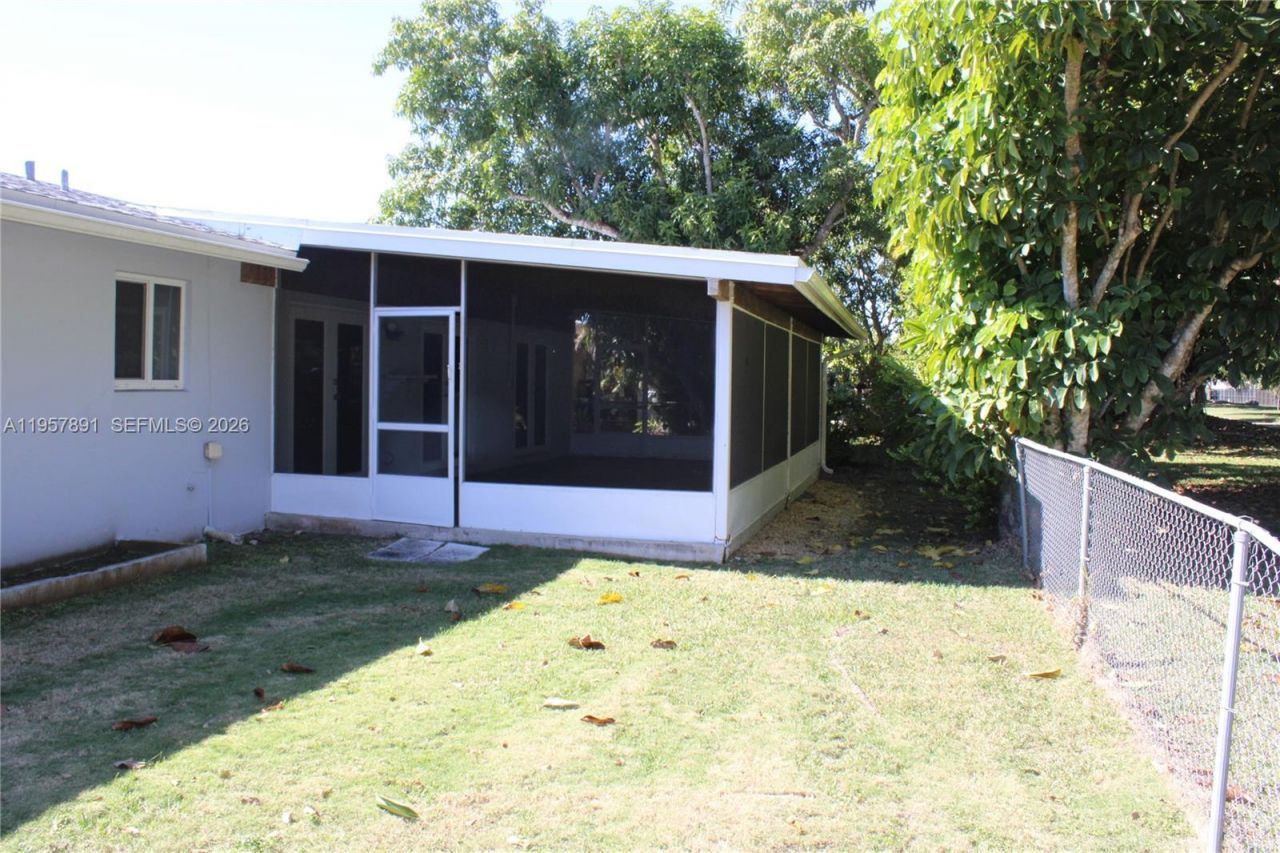 12965 SW 76th Ter , Miami, FL 33183 Photo