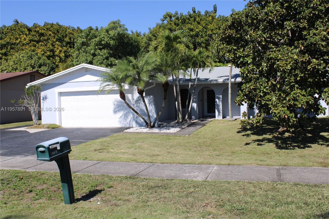 12965 SW 76th Ter , Miami, FL 33183 Photo