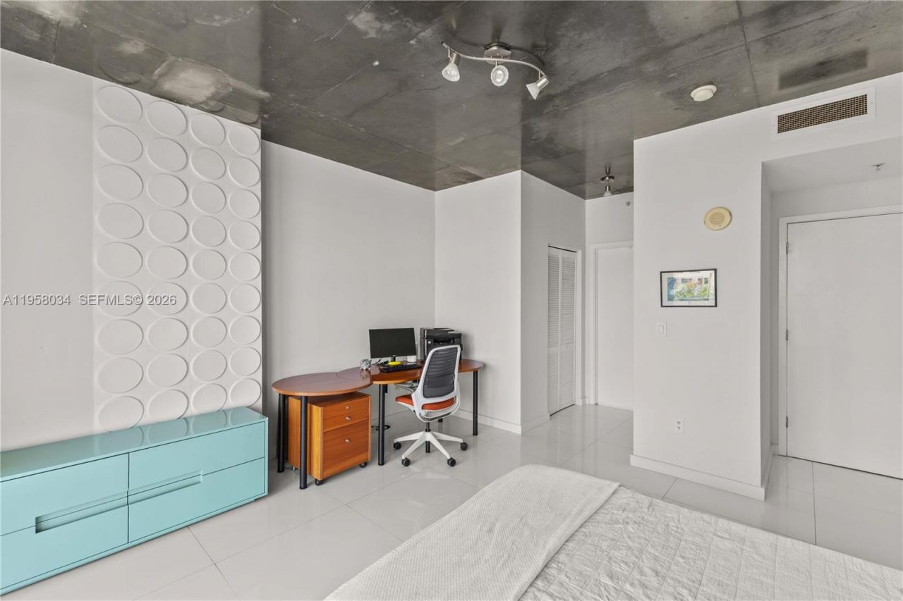 3470 E Coast Ave, Unit H0401, Miami, FL 33137 Photo