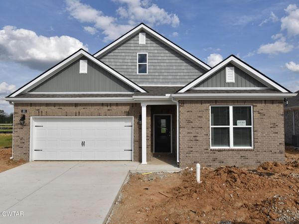 101 Gateway Drive, Jackson, TN 38305