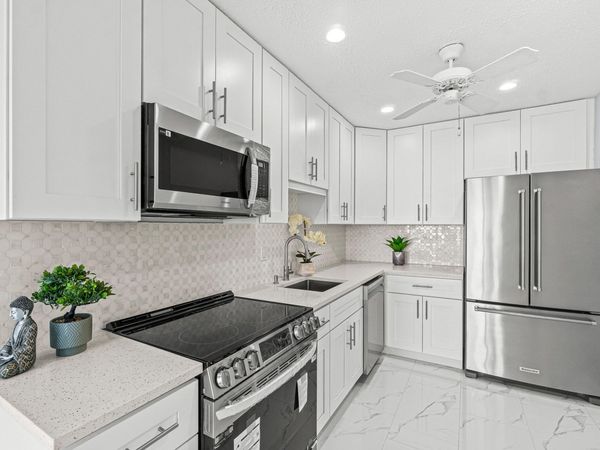 10119 S 42nd Terrace, Unit #129, Boynton Beach, FL 33436