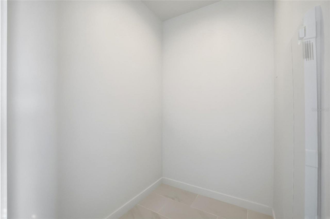 400 Central Avenue, Unit 1002, Saint Petersburg, FL 33701 Photo