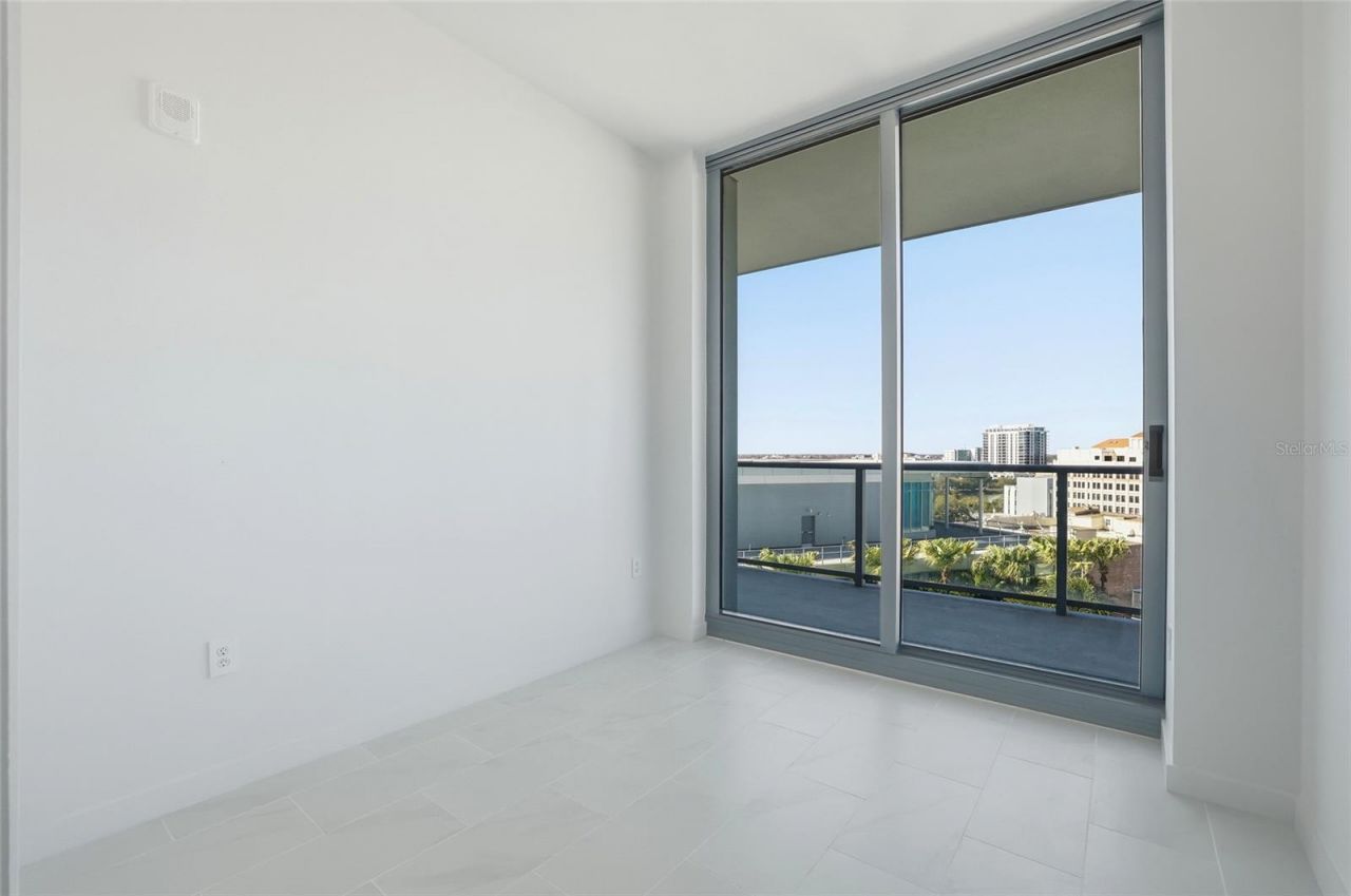 400 Central Avenue, Unit 1002, Saint Petersburg, FL 33701 Photo