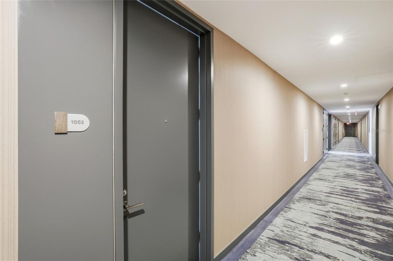 400 Central Avenue, Unit 1002, Saint Petersburg, FL 33701 Photo