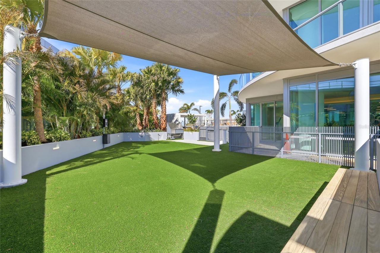 400 Central Avenue, Unit 1002, Saint Petersburg, FL 33701 Photo