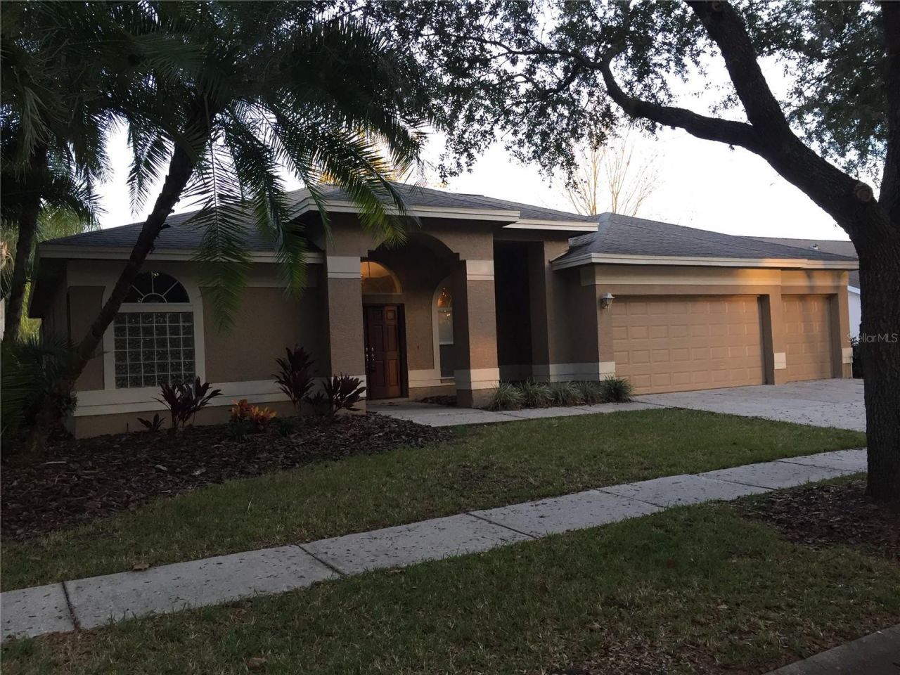 17711 Emerald Green Pl, Tampa, FL 33647 Main Photo