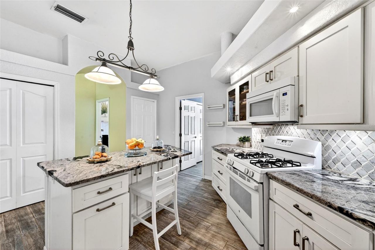 4603 4th Avenue E, Bradenton, FL 34208 Photo