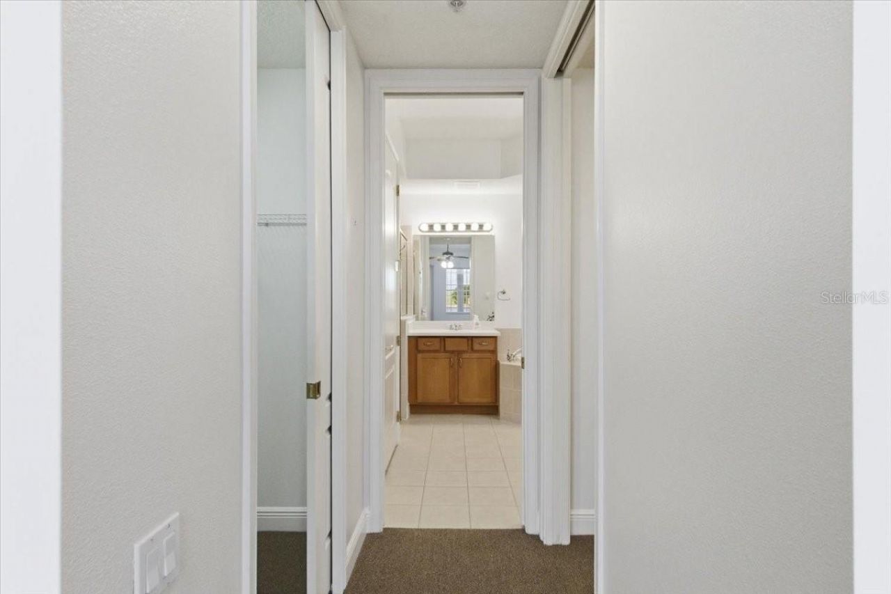 6515 Moorings Point Circle, Unit 102, Lakewood Ranch, FL 34202 Photo