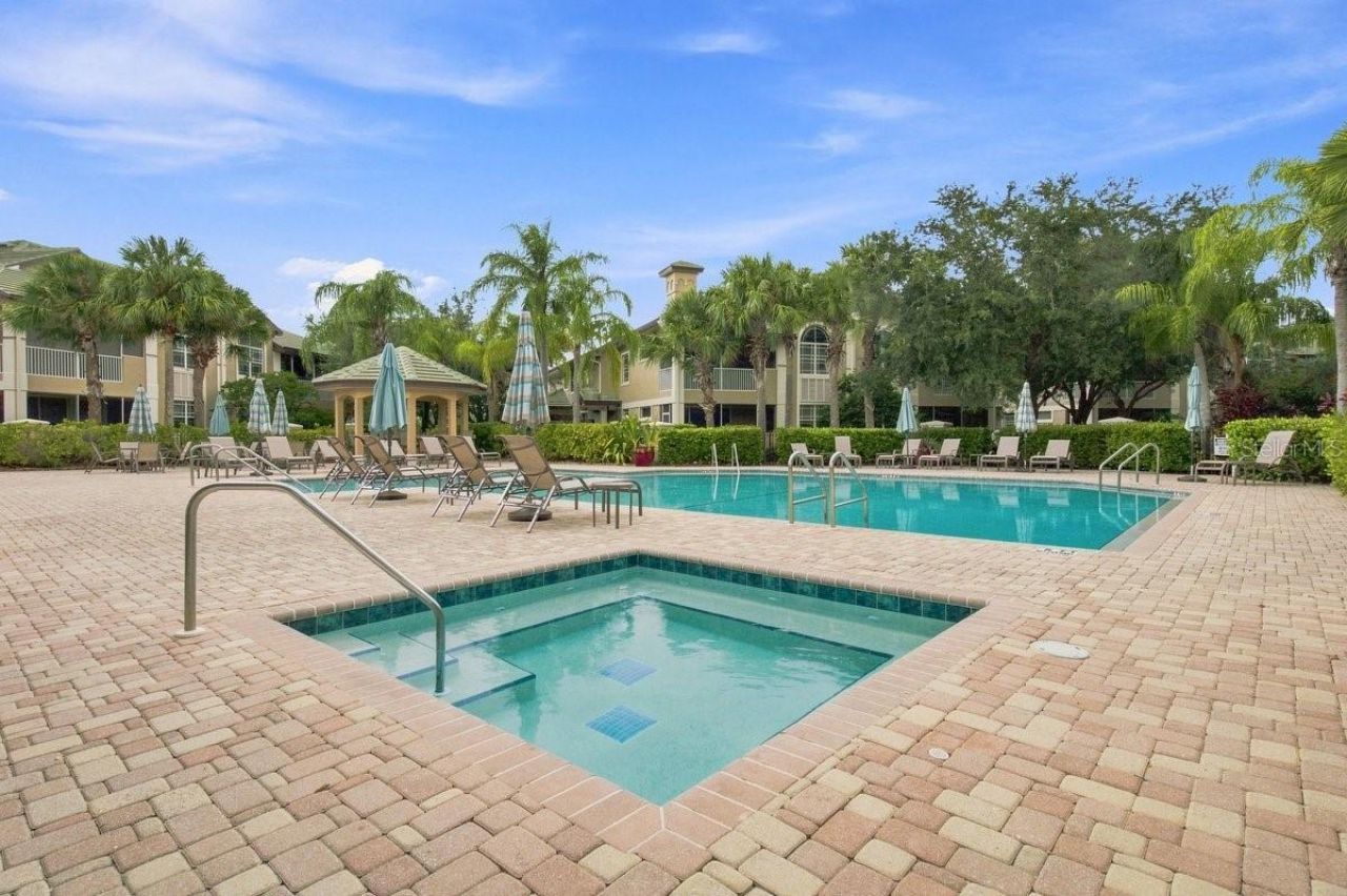 6515 Moorings Point Circle, Unit 102, Lakewood Ranch, FL 34202 Photo