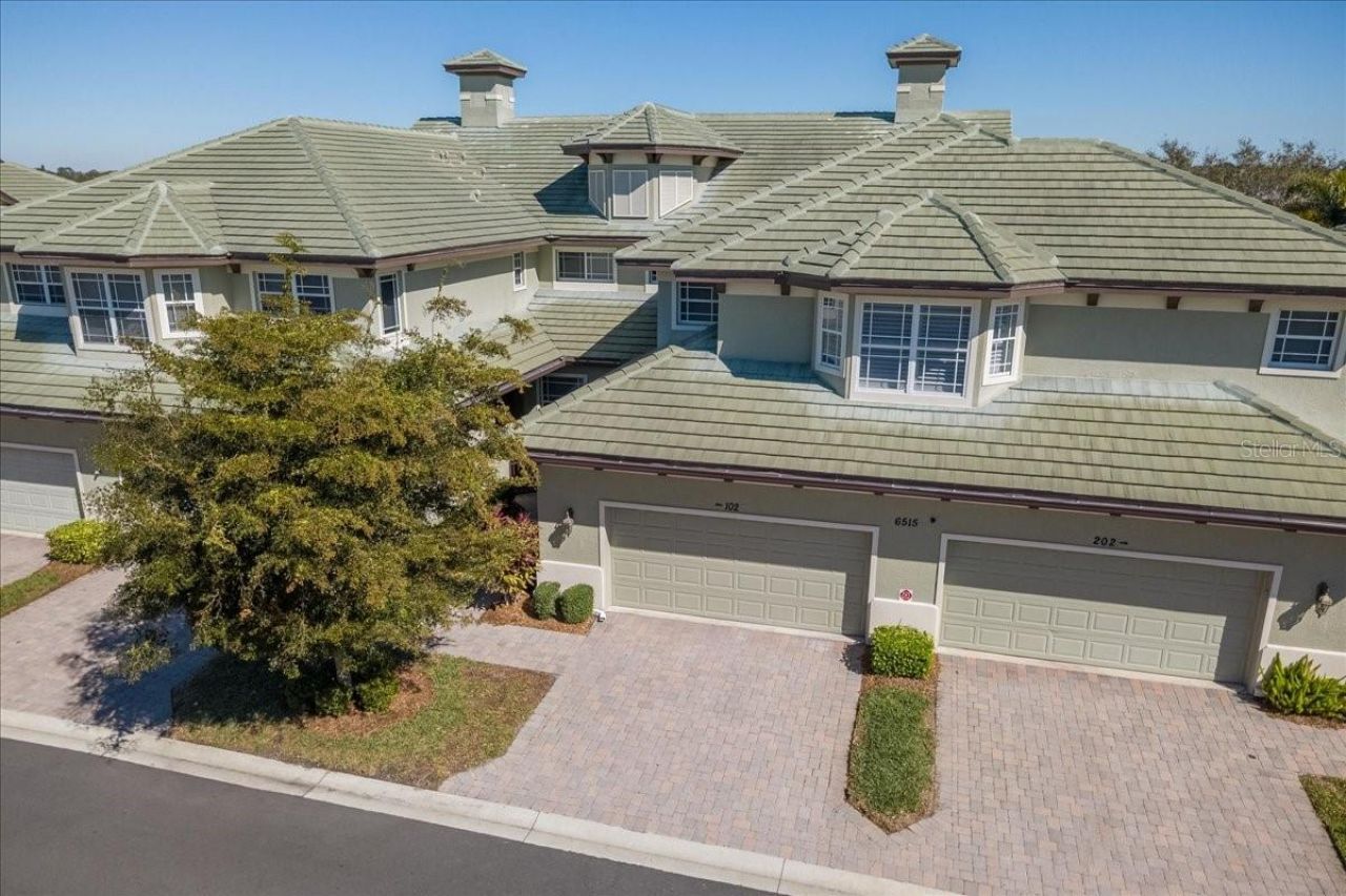 6515 Moorings Point Circle, Unit 102, Lakewood Ranch, FL 34202 Photo