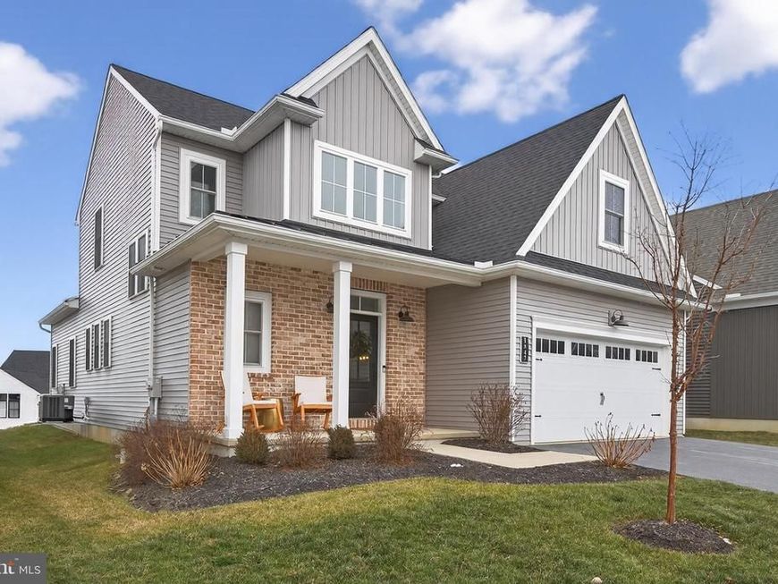 1847 Emerald Way, Mount Joy, PA 17552 Main Photo