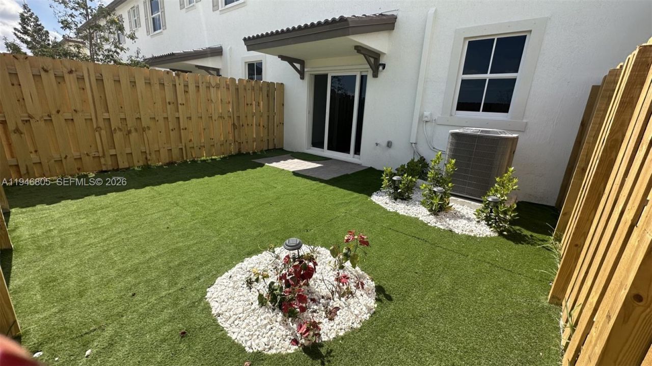 2713 SE 26 Rd, Unit ., Homestead, FL 33035 Photo