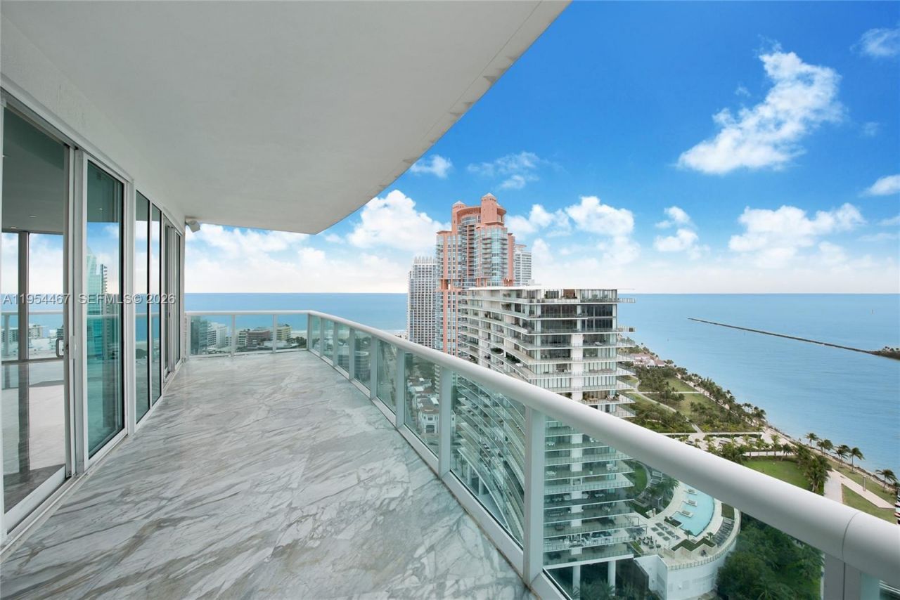1000 S Pointe Dr , Unit PH-2804, Miami Beach, FL 33139 Photo