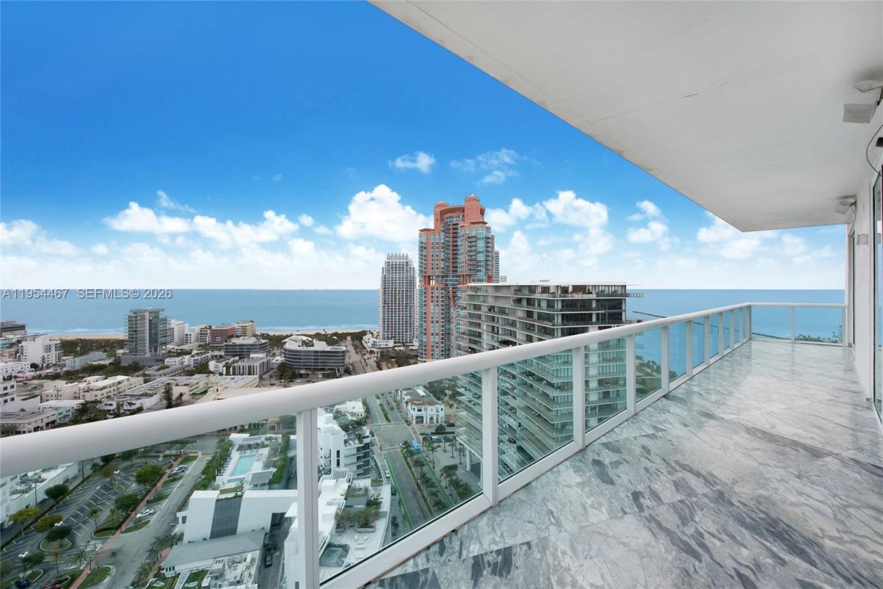 1000 S Pointe Dr , Unit PH-2804, Miami Beach, FL 33139 Photo