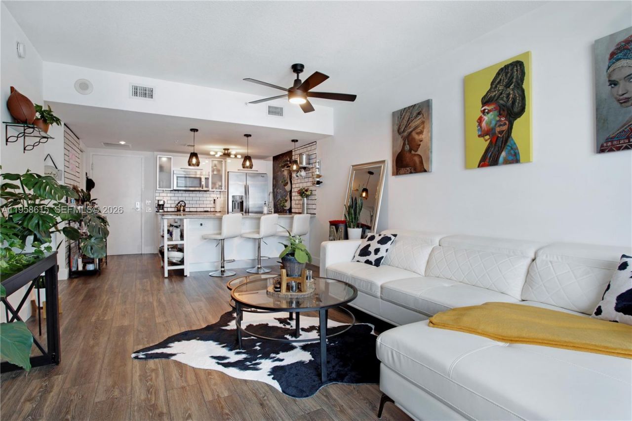 185 SW 7th St, Unit 2514, Miami, FL 33130 Photo