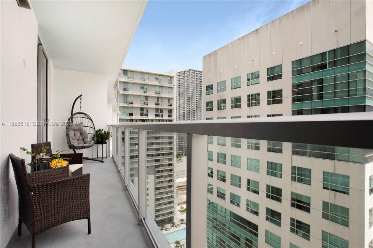 185 SW 7th St, Unit 2514, Miami, FL 33130 Photo