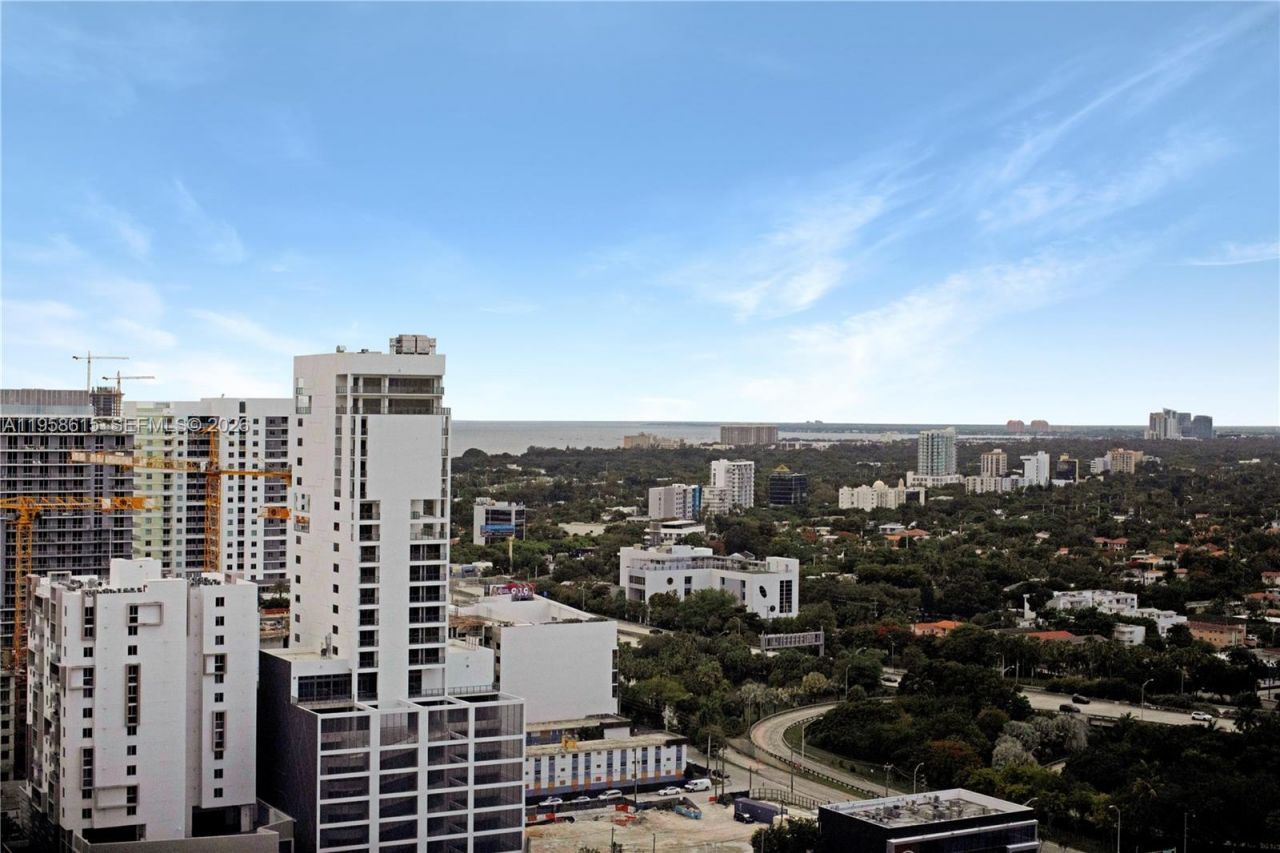 185 SW 7th St, Unit 2514, Miami, FL 33130 Photo