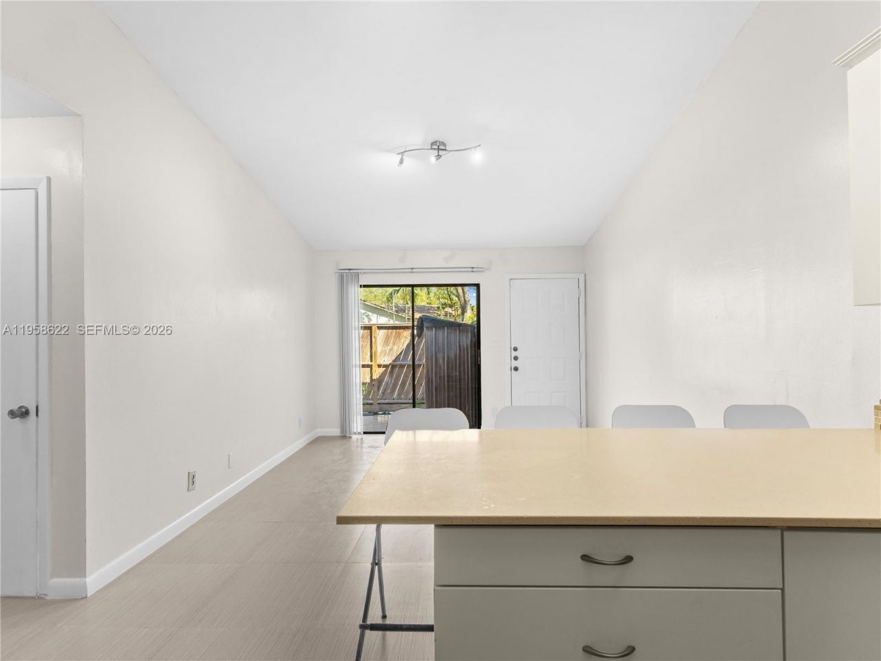 3637 NW 99th Ter, Unit 9B, Sunrise, FL 33351 Photo