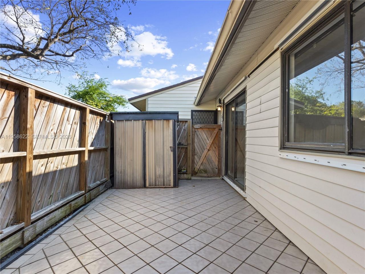 3637 NW 99th Ter, Unit 9B, Sunrise, FL 33351 Photo