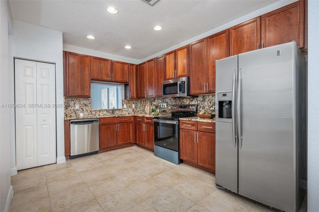 9719 Darlington Pl, Cooper City, FL 33328 Photo