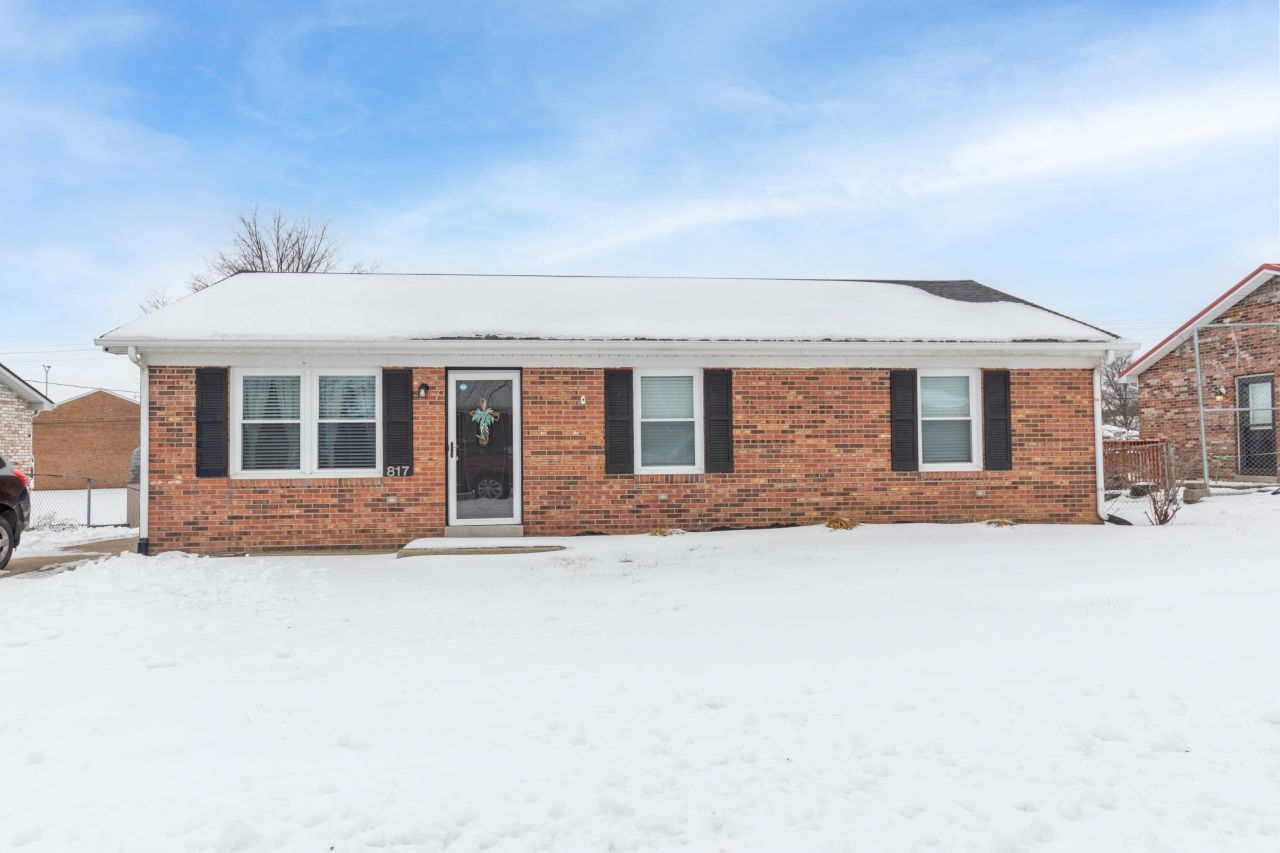 817 Hickory Hill Drive, Nicholasville, KY 40356 Main Photo