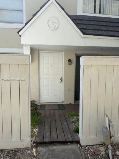 6845 SW 45th Ln, Unit 1, Miami, FL 33155 Photo