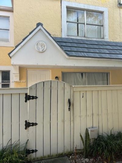 6845 SW 45th Ln, Unit 1, Miami, FL 33155 Photo