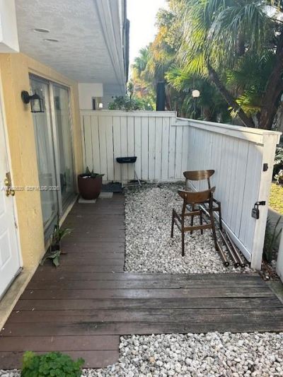 6845 SW 45th Ln, Unit 1, Miami, FL 33155 Photo