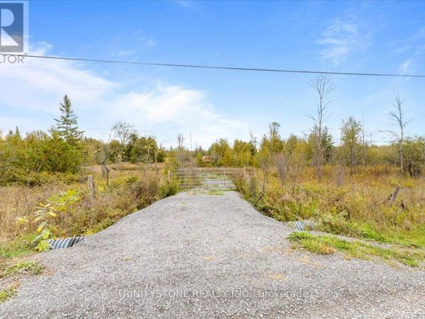 1754 Kilmaurs Side Road, Ottawa, ON K0A3M0
