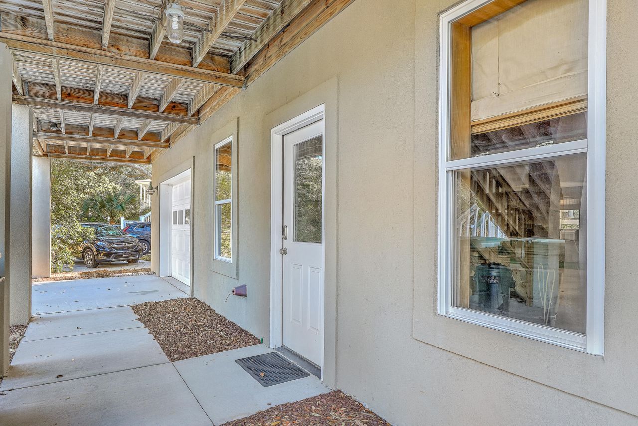 7 Seahorse Court Photo 52