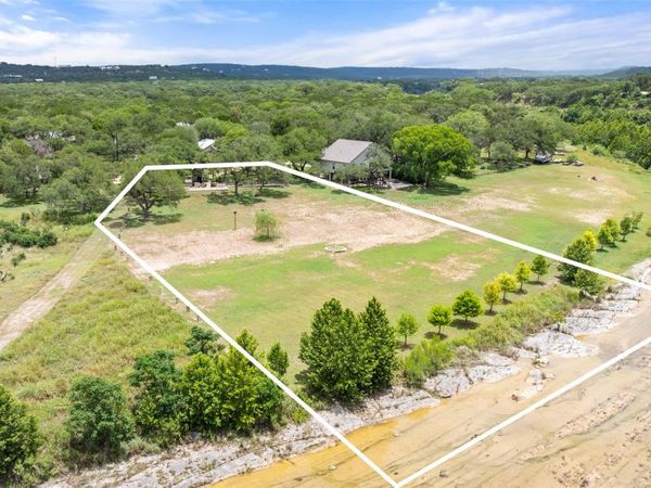 200 Rim RD, Wimberley, TX 78676