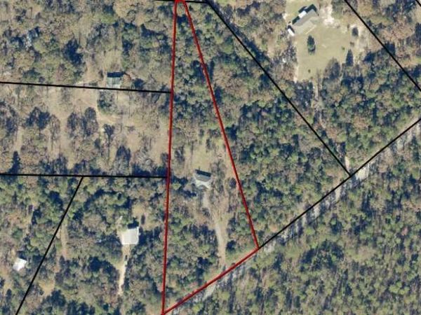 9866 Red Rock Road, Milton, FL 32570