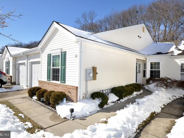 22 PEPPERGRASS DRIVE N, MOUNT LAUREL, NJ 08054