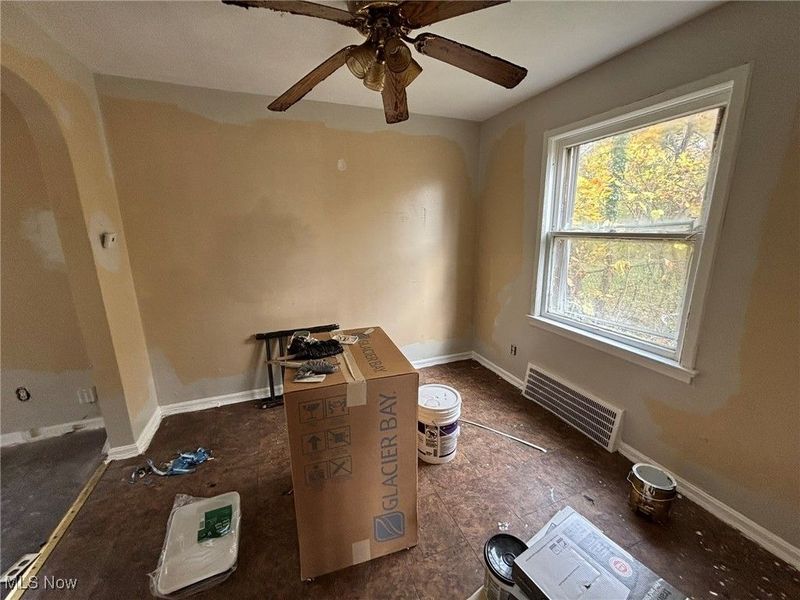 3833 E 144th Street, Cleveland, OH 44128 Photo 3